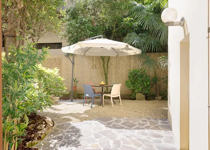 Sant'ambrogio Oasis Διαμέρισμα