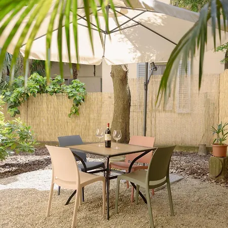 Sant'ambrogio Oasis Apartman *